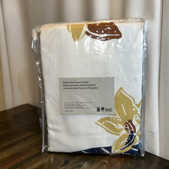 NWT West Elm Poppy Floral Shower Curtain-72"w x 74"l-Dark Horseradish Super Cute - Picture 2 of 8